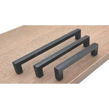 Ручка KITforKIT K23683 BL черная 160мм